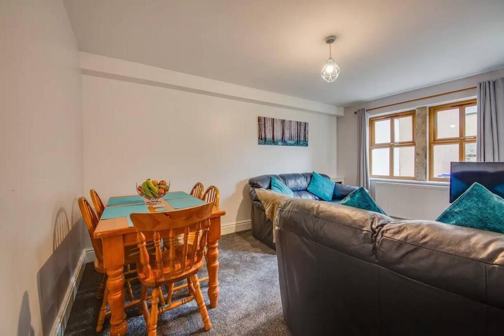فيلا Brighton Terrace - Elegant 4 Bed Walkly المظهر الخارجي الصورة